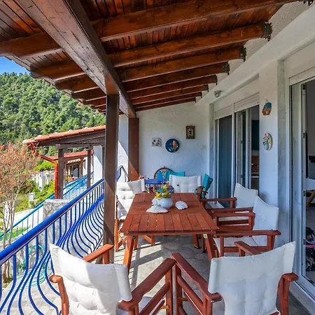 Amadris Serenade Holiday home Skala Fourkas